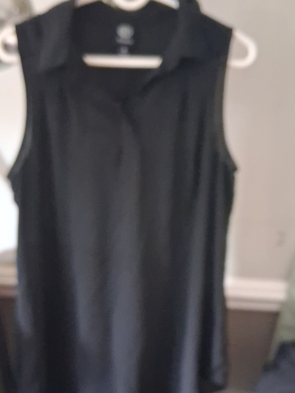 bobeau Sleeveless Collared Tunic in Black